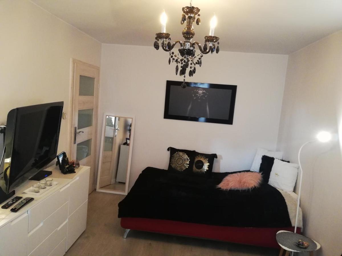 Apartmán Kawalerka - Jelenia Gora, Dziel. Zabobrze Exteriér fotografie