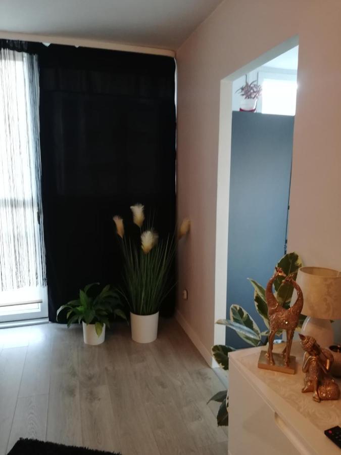 Apartmán Kawalerka - Jelenia Gora, Dziel. Zabobrze Exteriér fotografie