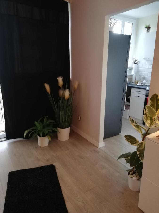 Apartmán Kawalerka - Jelenia Gora, Dziel. Zabobrze Exteriér fotografie